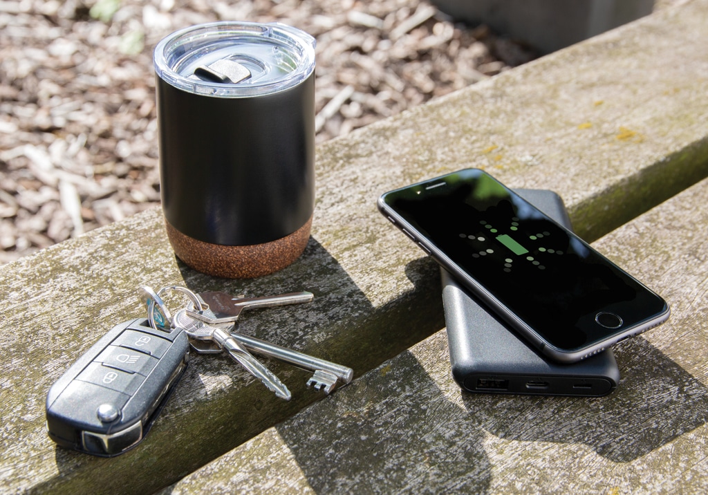 Miniature 12 pour Batterie 10.000 mAh avec Power Delivery et induction 10W