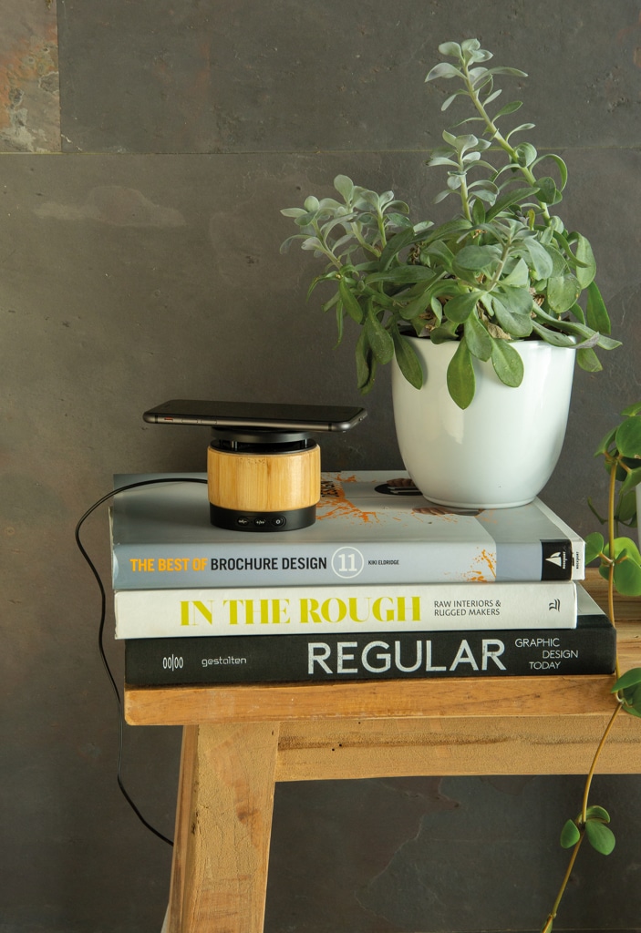 Miniature 8 pour Enceinte 3W avec chargeur à induction en bambou