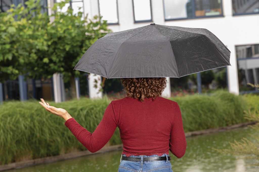 Miniature 8 pour Mini parapluie 21" en rPET 190T bi couleur Impact AWARE™