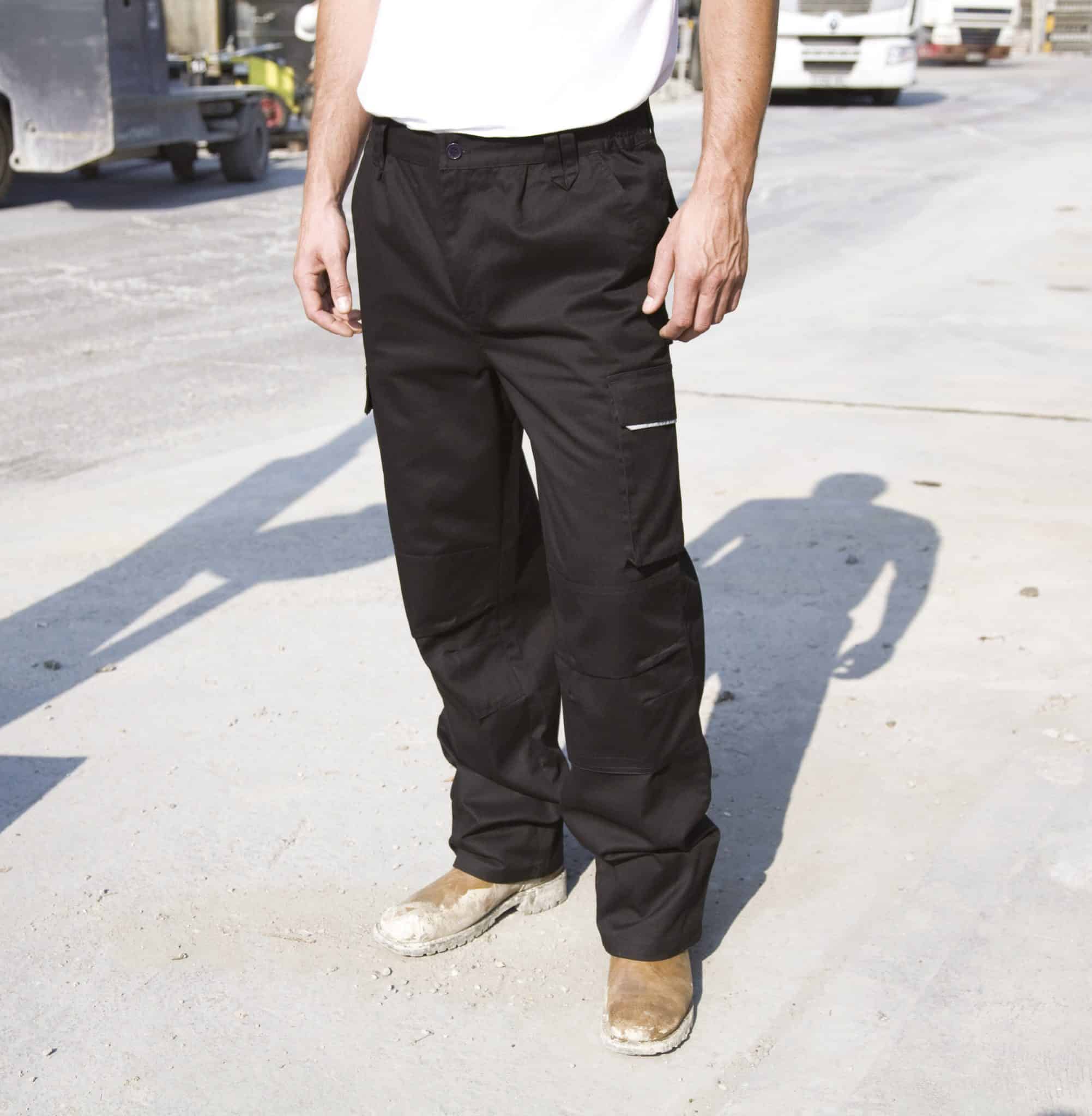 Miniature 1 pour Pantalon action