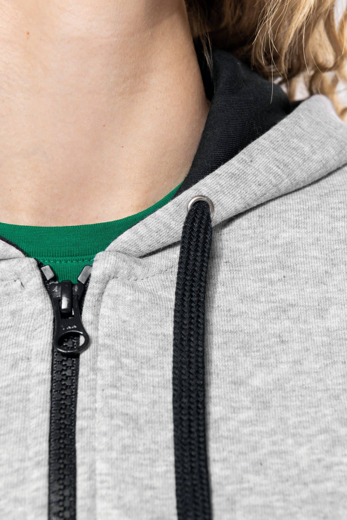 Miniature 6 pour Sweat-shirt zippé capuche contrastée femme