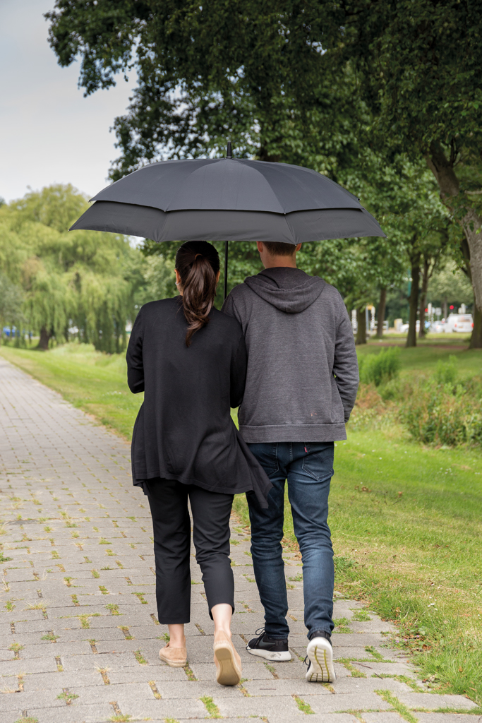 Miniature 8 pour Parapluie extensible de 23 à 27 pouces Swiss Peak AWARE™