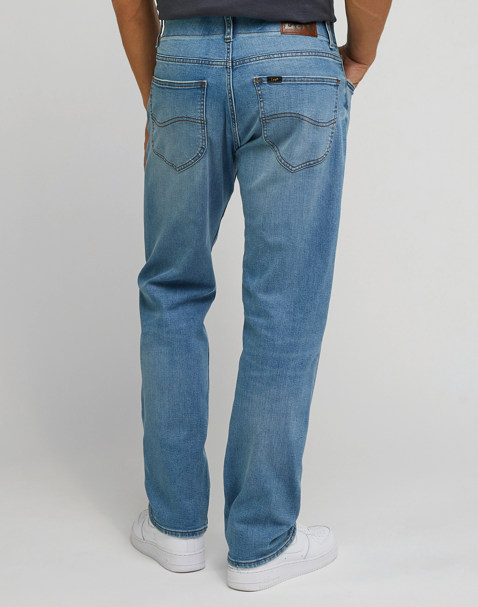 Miniature 14 pour Jean Extreme motion straight