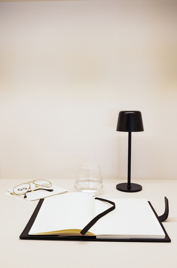 Miniature 14 pour Lampe de table rechargeable par USB en plastique RCS Zenic
