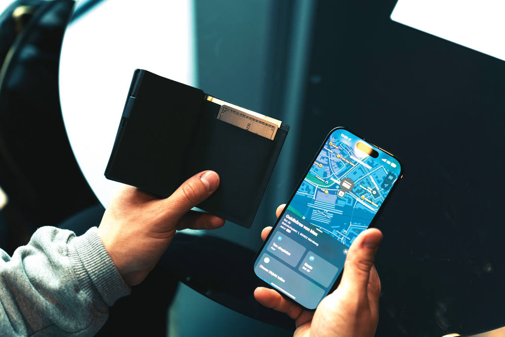Miniature 12 pour Porte cartes avec géolocalisation en polyester RCS Seekcard